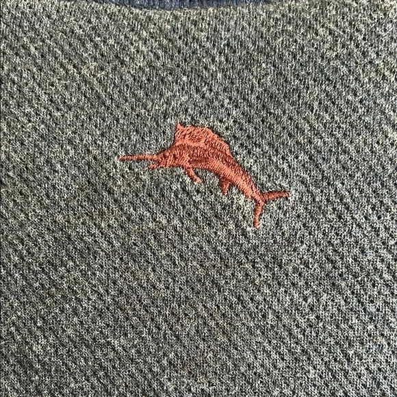 Tommy Bahama Flipshore Half-Zip Reversible Sweatshirt Navy/Burgundy - Picture 6 of 11